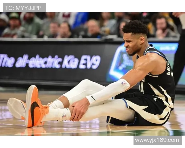 北京羽毛球队团队协作引发热议球员间默契与配合的争议探讨