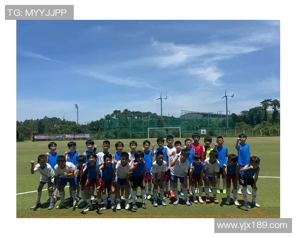 成都足球队在全国足球力量排行榜中荣登第八名展现实力与潜力 成都足球队在全国足球力量排行榜中荣登第八名展现实力与潜力