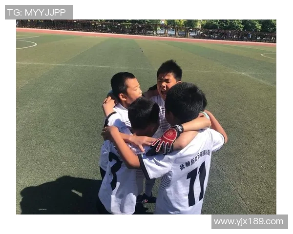 足球明星斯坦达尔的传奇人生与赛场辉煌成就全解析 足球明星斯坦达尔的传奇人生与赛场辉煌成就全解析